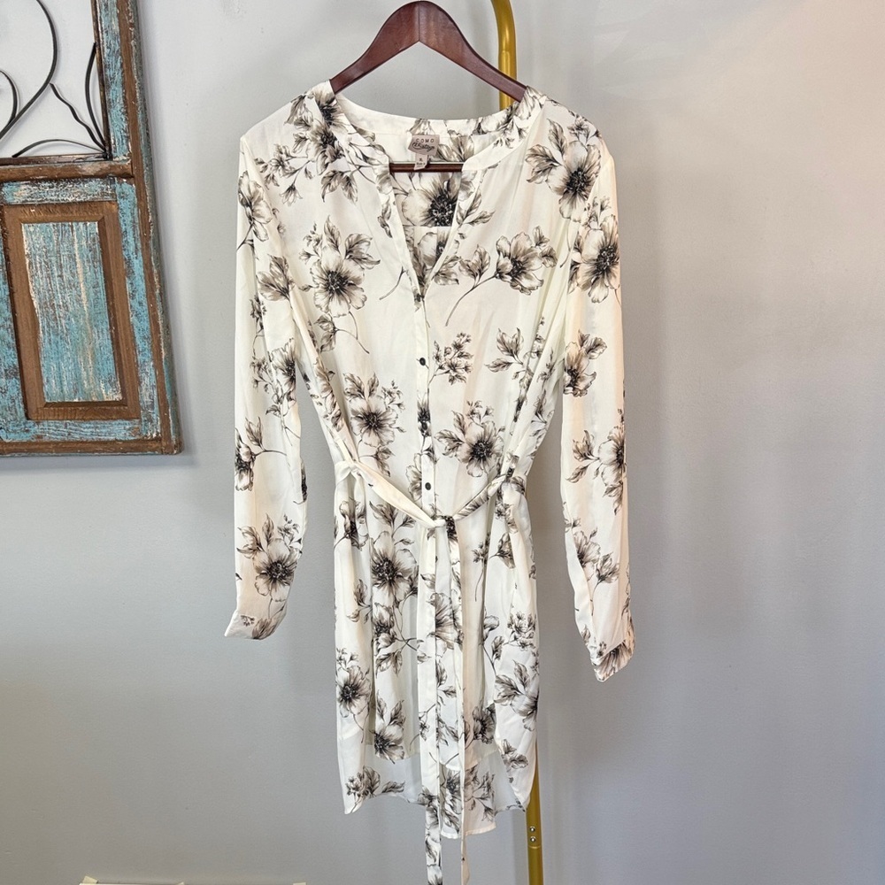 Como Vintage Floral Long Sleeve belted button down tunic NWOT XL